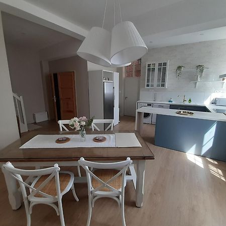 Spacieux Et Cosy Duplex Centre Historique - 2 Chambres - Transport Facile Βαλενσιέν Εξωτερικό φωτογραφία