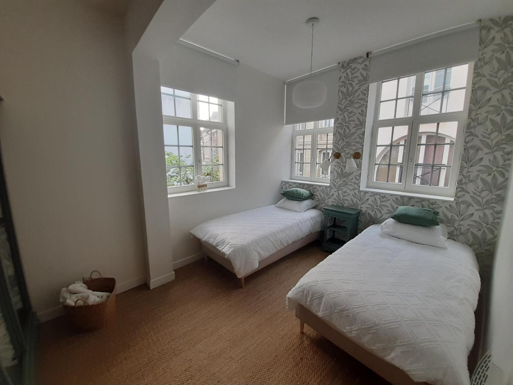 Spacieux Et Cosy Duplex Centre Historique - 2 Chambres - Transport Facile Βαλενσιέν Εξωτερικό φωτογραφία